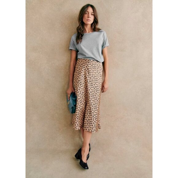 NWT Sezane Sandy in Leopard Spotted Satin A-line Midi Skirt 38 / 6 - Picture 3 of 6